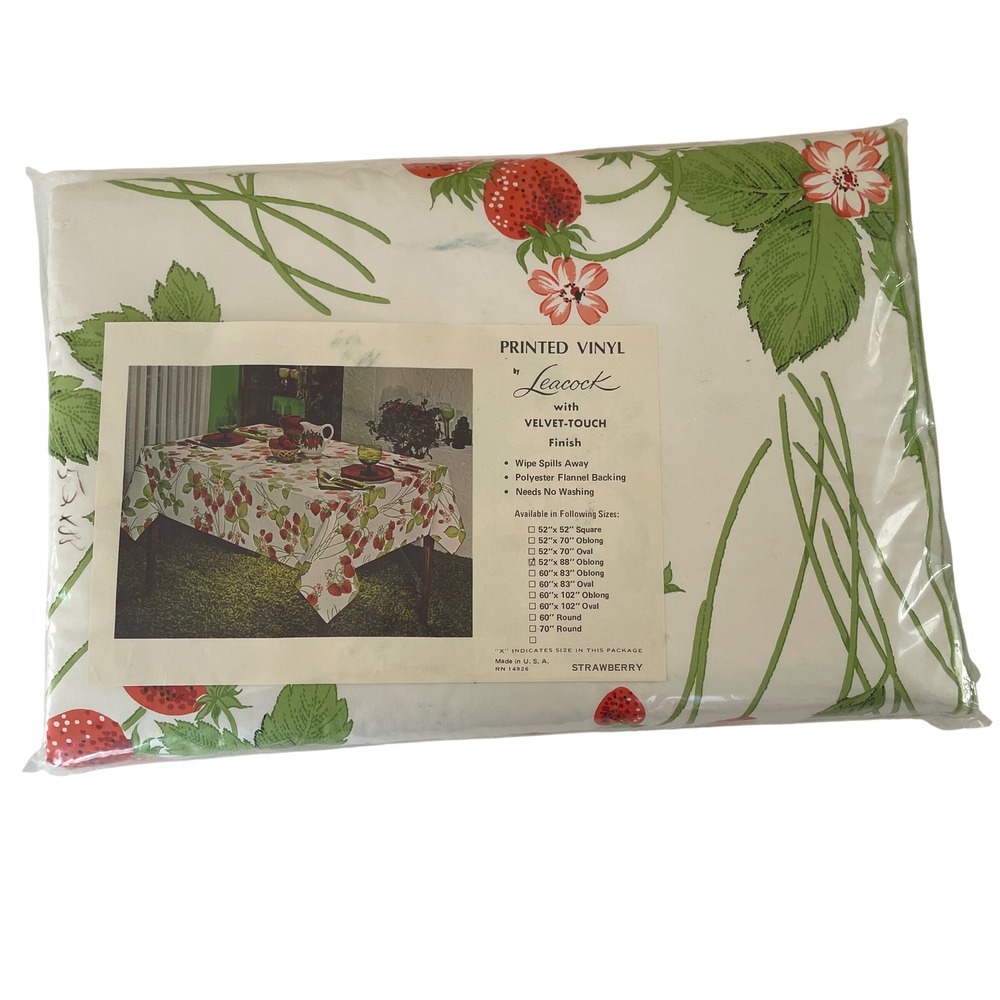 Vintage‎ Leacock Strawberry Vinyl Tablecloth 52x88 Oblong Flannel Backed New USA